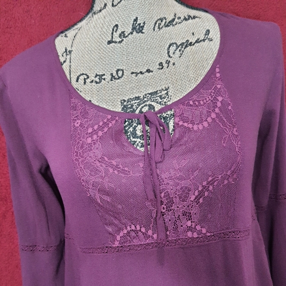 Altar'd State Bell Sleeve Blouse Small - Picture 5 of 6